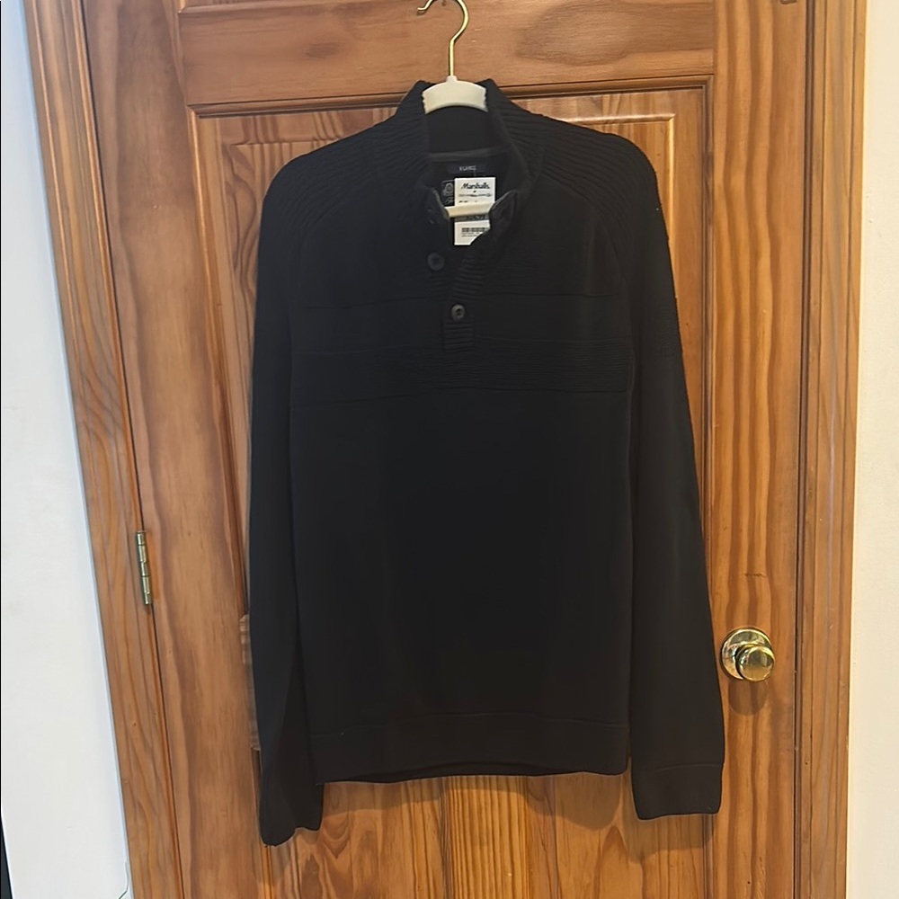 Men's Black Sweater - Picture 1 of 3